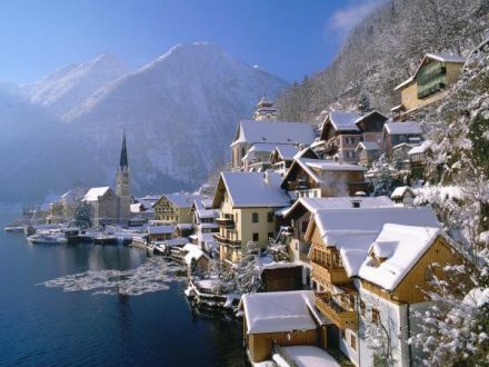 hallstatt-in-winter-1-600x450
